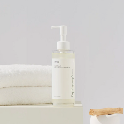 Anua Heartleaf Pore Control Cleansing Oil, available at LKR
